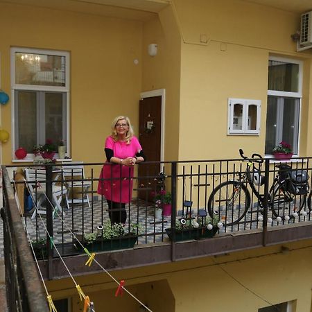 Hedi Apartman Мисколк Екстериор снимка