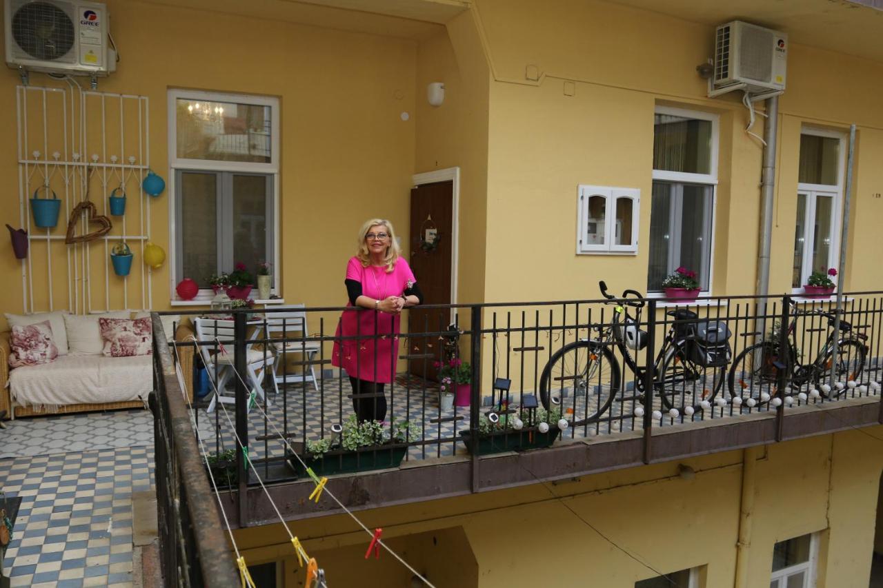 Hedi Apartman Мисколк Екстериор снимка